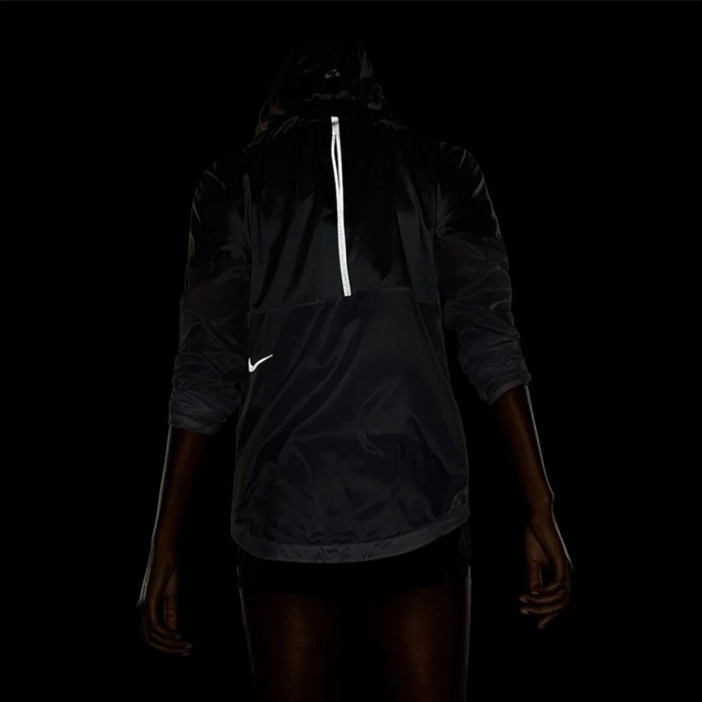 Nike Tech Pack Running Jacket - Picture 6 of 16